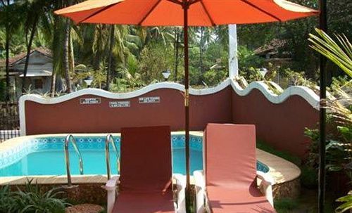Renzo'S Inn Calangute Exterior photo